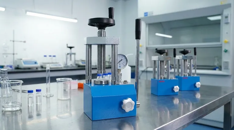 Qual è la procedura corretta per far funzionare una pressa idraulica manuale per pellet? Padroneggia i passaggi per pellet perfetti