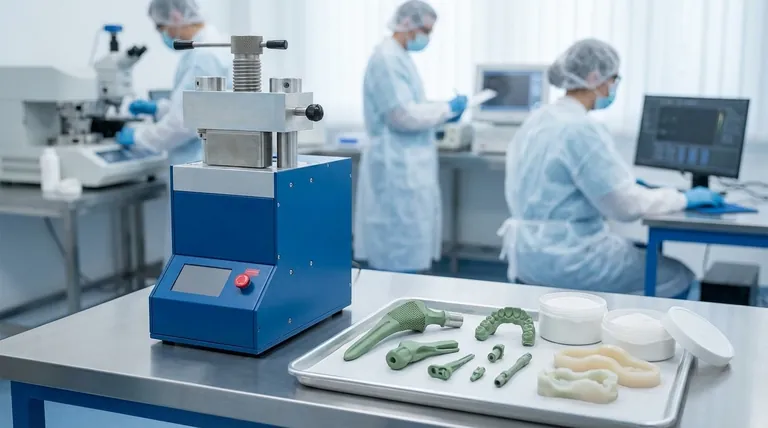 Come viene applicata la pressatura isostatica a freddo (CIP) nell'industria medica? Creare componenti medici ad alta integrità