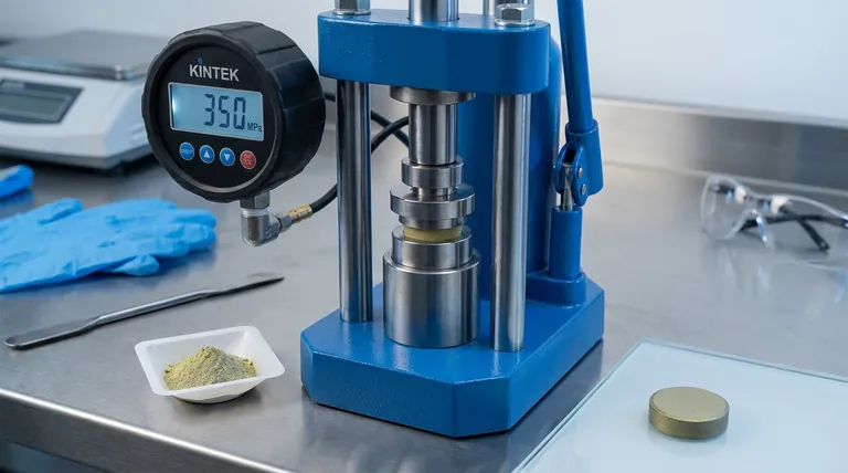 硫化物固体電解質は、なぜコールドプレスプロセスに適しているのですか?そのユニークな柔らかさを活用する