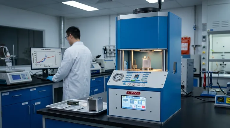 アノードフリー全固体電池の緻密化において、コールドプレス法と比較した場合の温間等方圧プレス(WIP)の利点は何ですか? 優れた緻密化と性能を実現