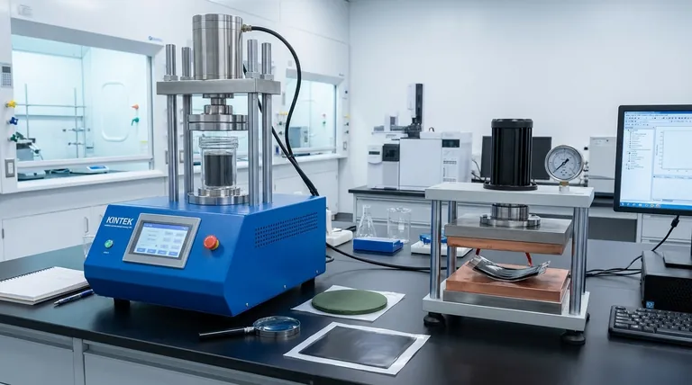 Perché il CIP è più efficace dell'HP per i catodi LiFePO4/PEO? Raggiunge densità e uniformità superiori