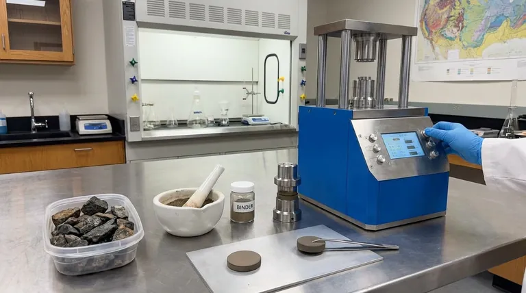 Come vengono preparati i campioni geologici per l'analisi XRF? Assicurati risultati accurati con una preparazione adeguata del pellet