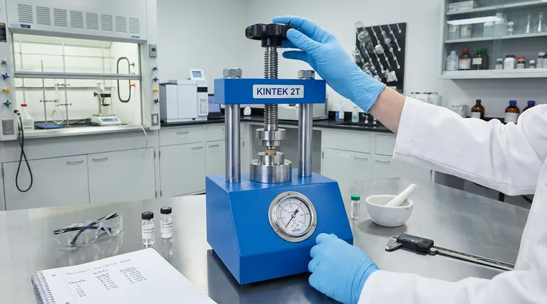 液压实验室压机的运行原理是什么?利用帕斯卡定律实现精确用力