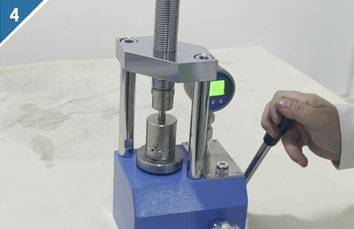 4.Operate the press to apply required pressure.