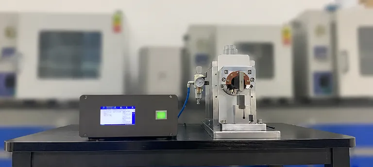 Máquina de Solda Ultrassônica Inteligente de 2600W para Abas de Eletrodo de 10 a 25 Camadas 1