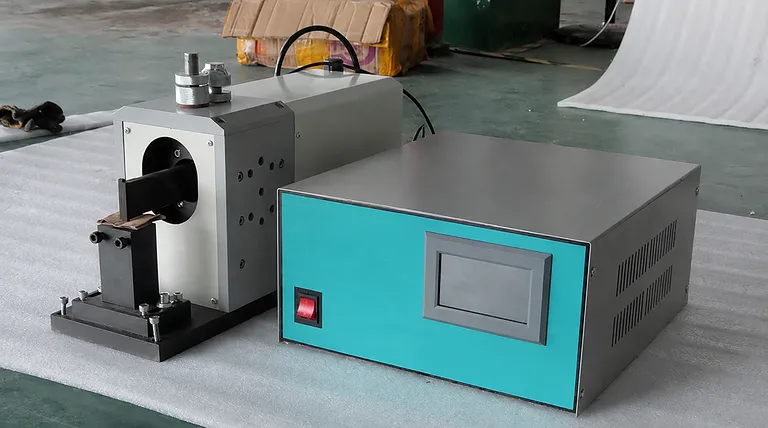 Máquina de Soldadura Ultrassónica Inteligente de 4500W para Abas de Bateria com 70 Camadas de Elétrodos 1
