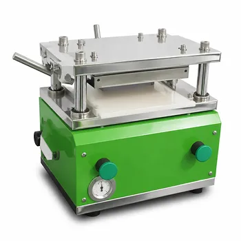 Máquina neumática de formado de película de aluminio y plástico para la formación de carcasas de baterías de litio tipo bolsa