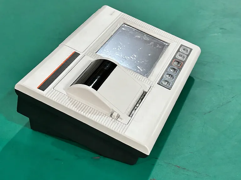 Rugosimetro portatile con touchscreen e stampante termica integrata 1