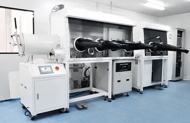 Glove Box Integrated Vacuum Coating System for Advanced Thin Film Deposition 1