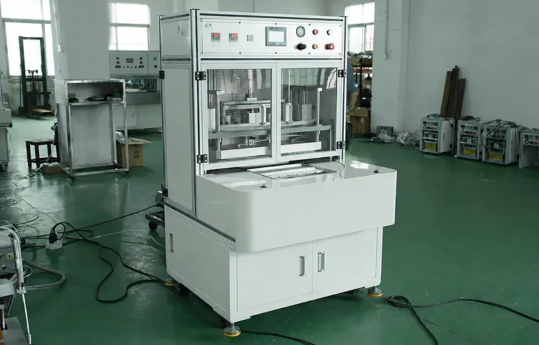 Rotations-Drehtisch-Vakuum-Nachversiegelungsmaschine für Polymer-Lithium-Pouch-Zellen 1