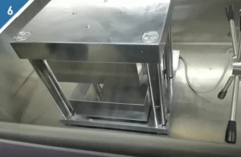 Step 6: Keeping the sample at a constant temperature in lab press.