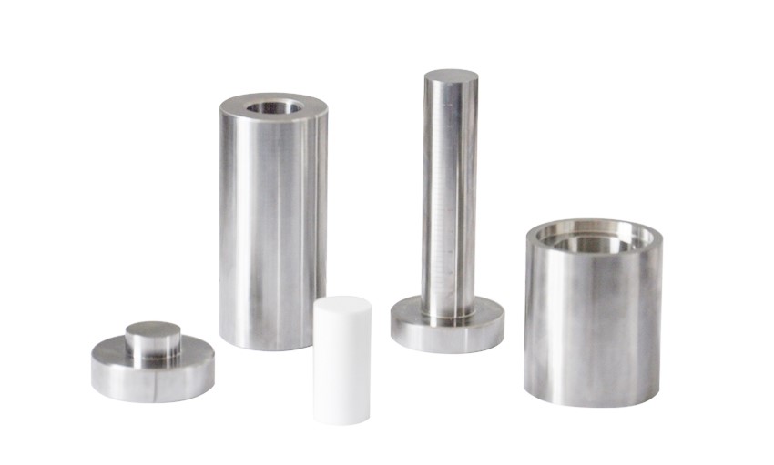 Cylindrical press mold with scale details